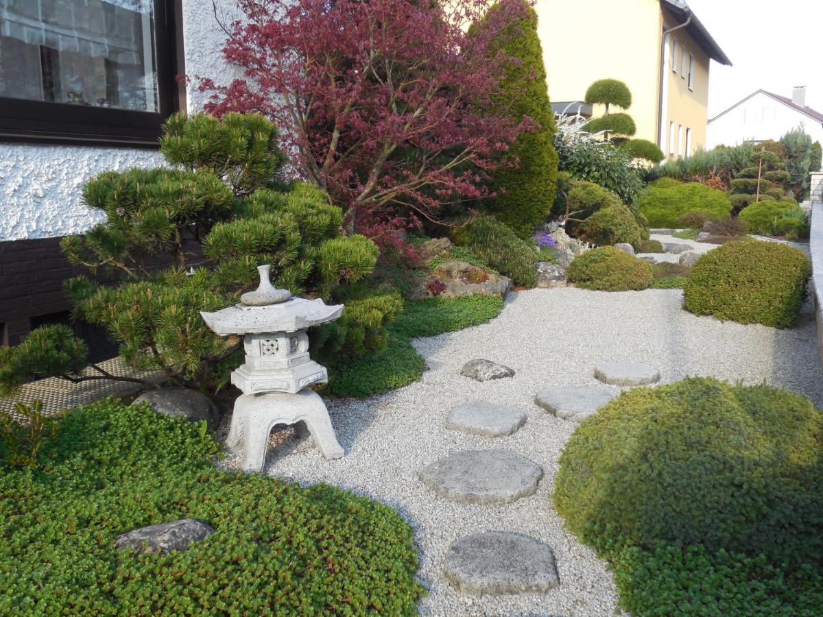 Ferienwohnung Mit Japangarten Карлштадт Экстерьер фото